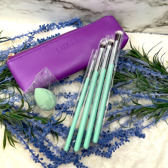 🌸LUXIE Florals Brush Set🌸 - Picture 5 of 5